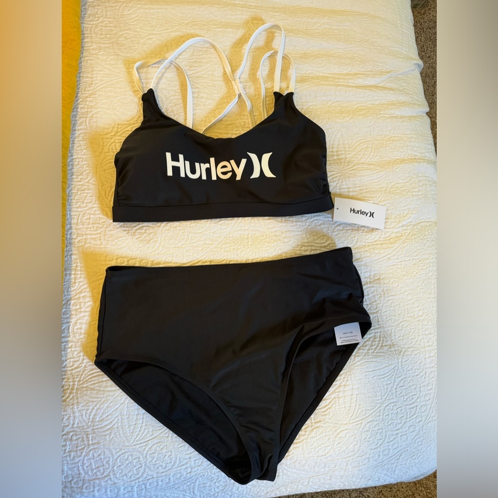 Hurley modest coverage black & white 2pc bikini sz 1X NWT